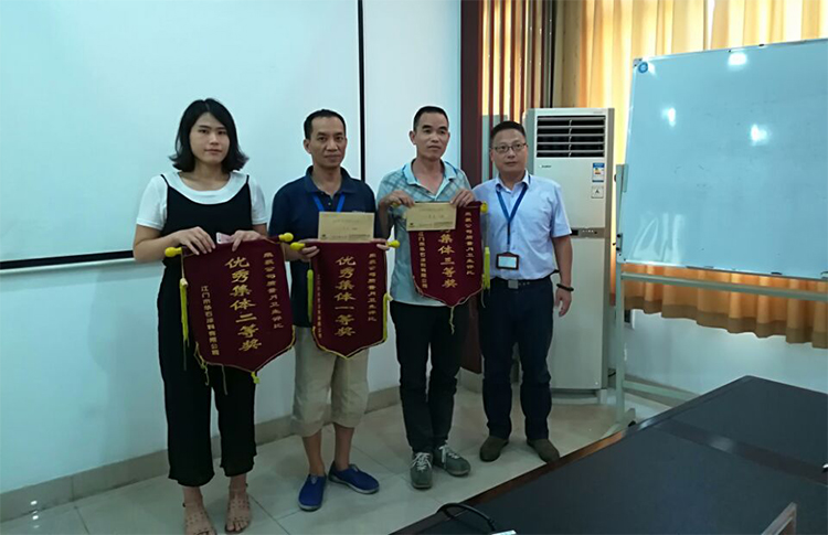 合照.jpg 合照.jpg